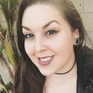 Meet your Posher, Marisa